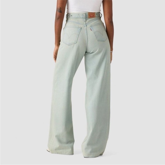 Levi’s Baggy Cinch Jeans - Picture 3 of 10